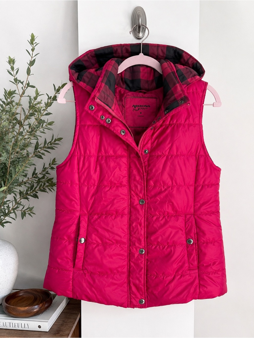 Arizona Jean Co Pink Quilted Puffer Vest Medium Plaid Hood Zip Snap Preppy